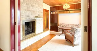 von_poll_real_estate_property_25165056_image_7