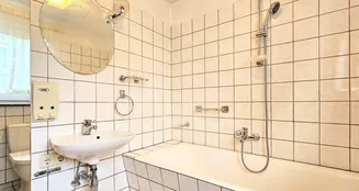 von_poll_real_estate_property_25165056_image_6