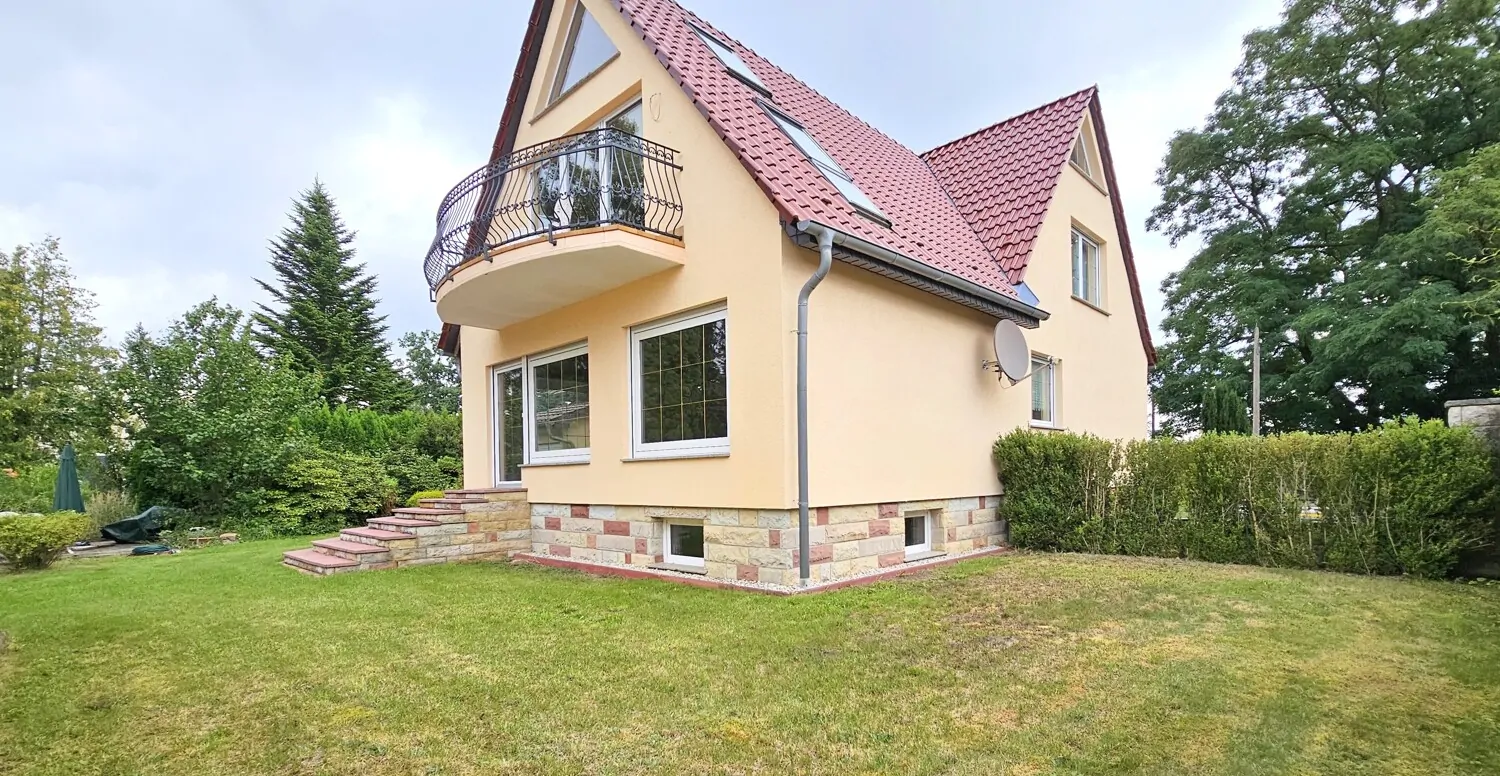 repräsentatives Einfamilienhaus