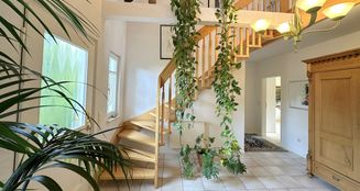 von_poll_real_estate_property_25165051_image_6