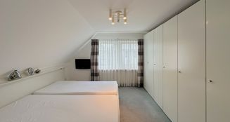 von_poll_real_estate_property_25165051_image_16