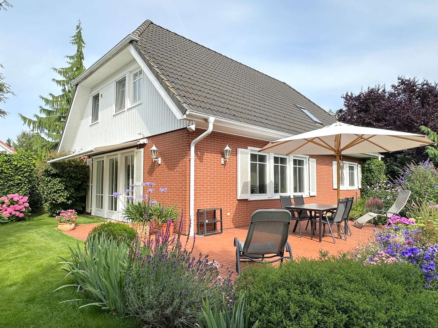 Einfamilienhaus mit ca. 161 m² Wohnfläche