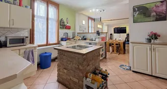 von_poll_real_estate_property_25165048_image_5