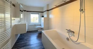 von_poll_real_estate_property_25165049_image_9