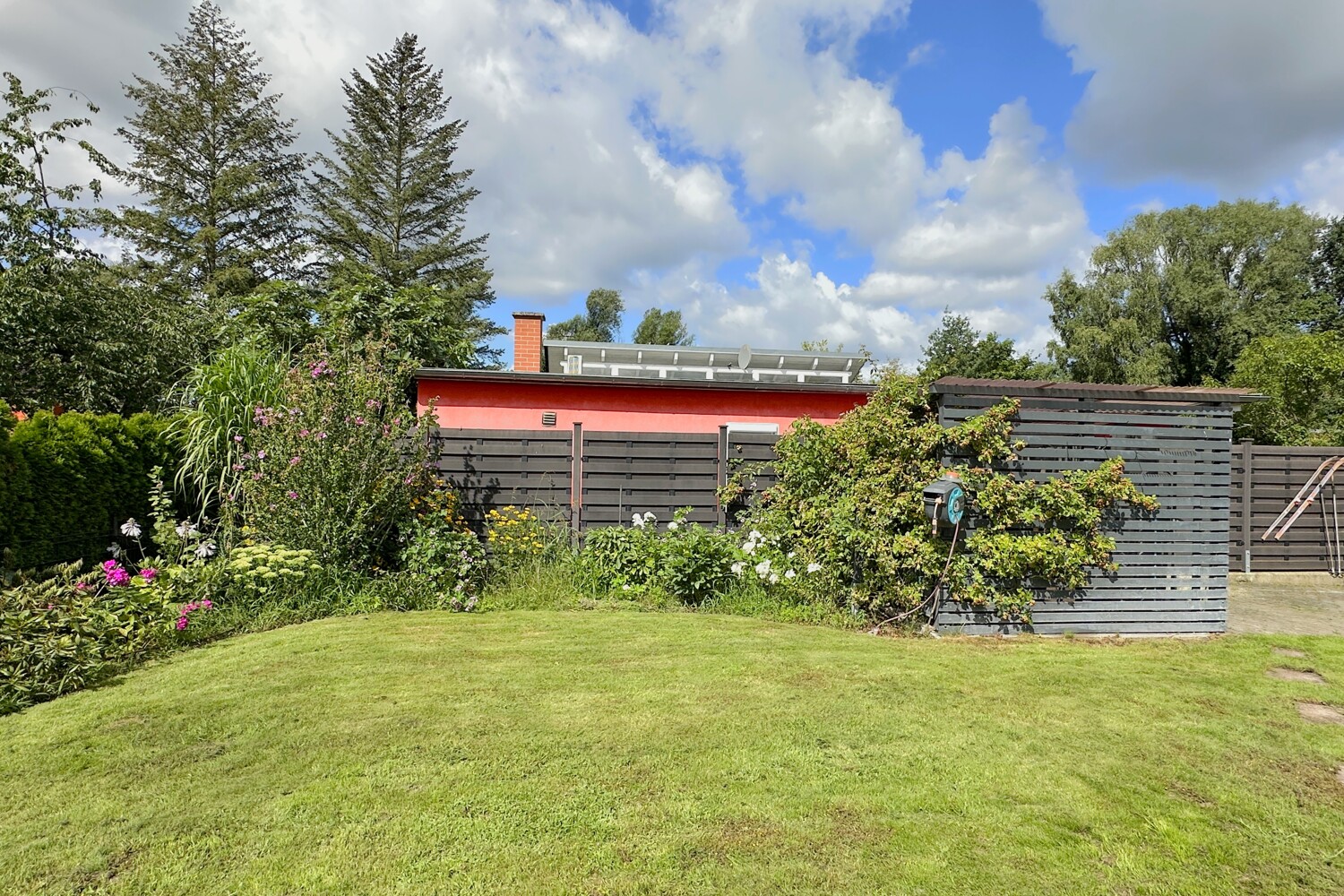 gepflegter Garten