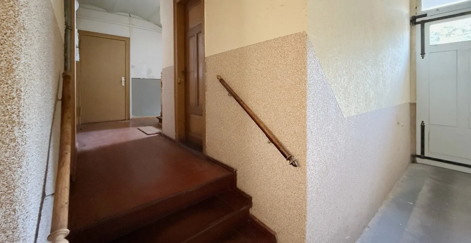 Durchfahrt und Hausflur