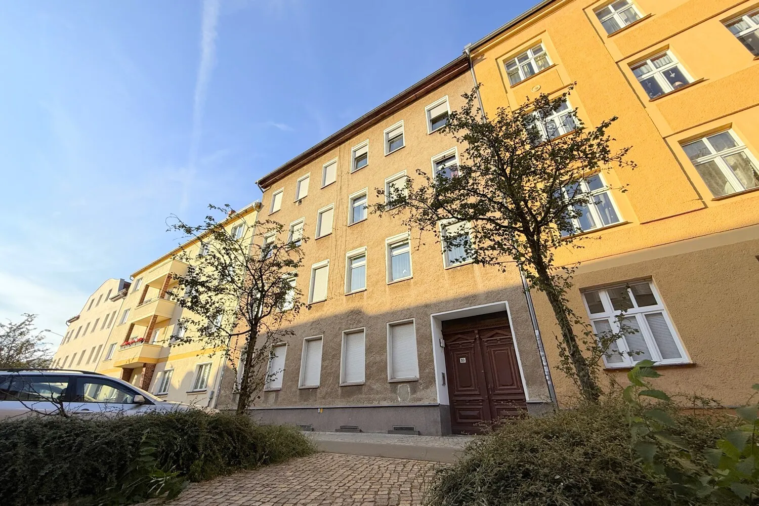 Solid multi-family house with 6 residential units and expansion potential