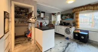 von_poll_real_estate_property_25165062_image_11