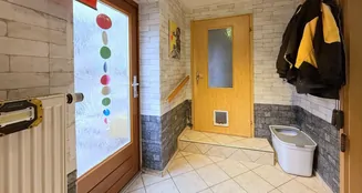 von_poll_real_estate_property_25165062_image_7