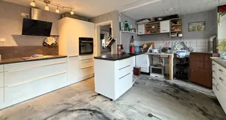 von_poll_real_estate_property_25165062_image_9