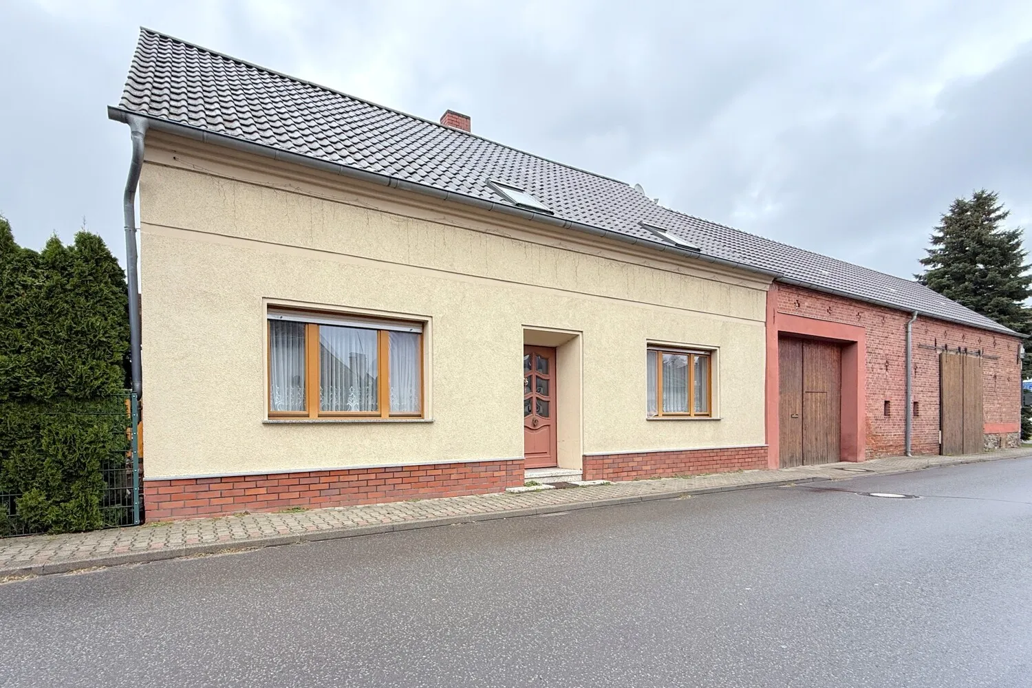 Einfamilienhaus mit ca. 184 m² Wohnfläche