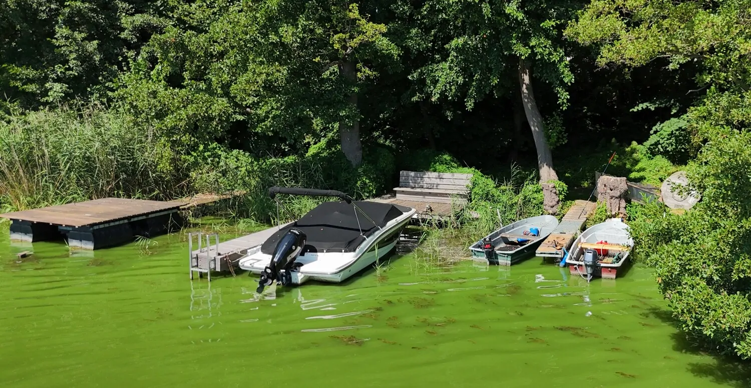 gemeinschaftlicher Bootsliegeplatz