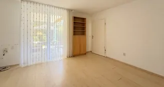 von_poll_real_estate_property_25165054_image_12