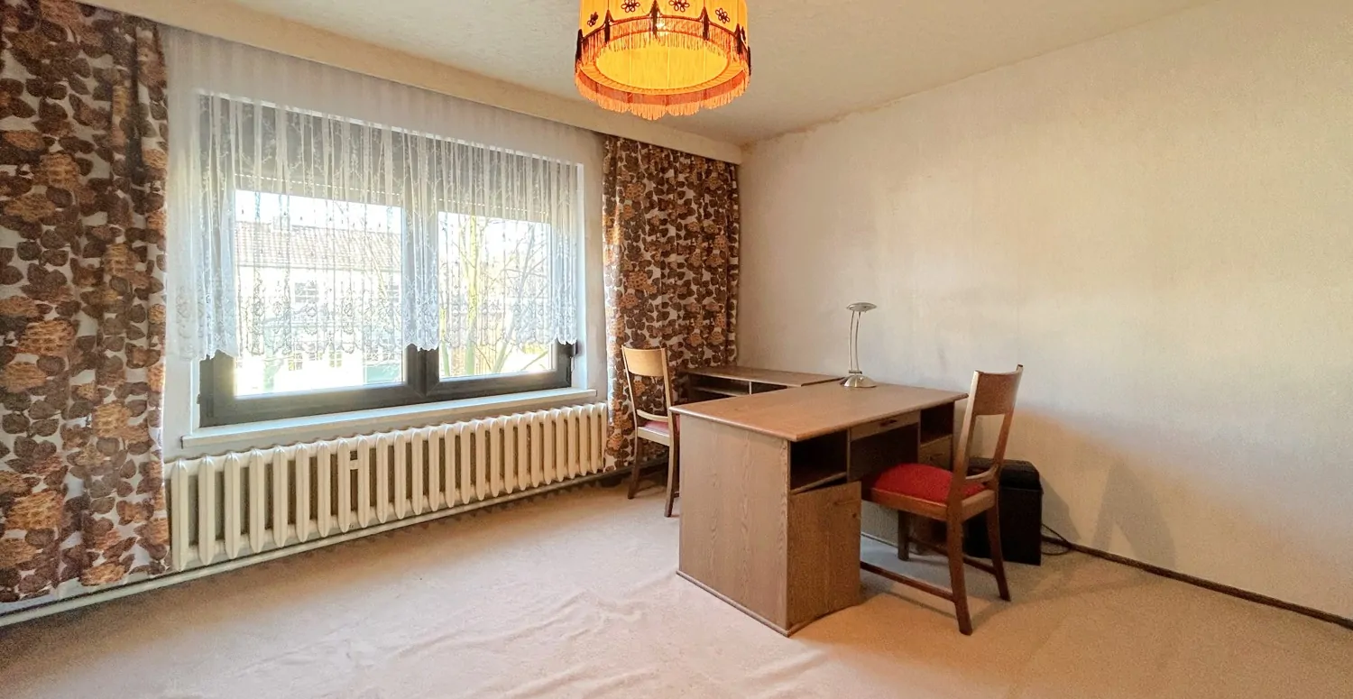 helles Arbeitszimmer (Obergeschoss)