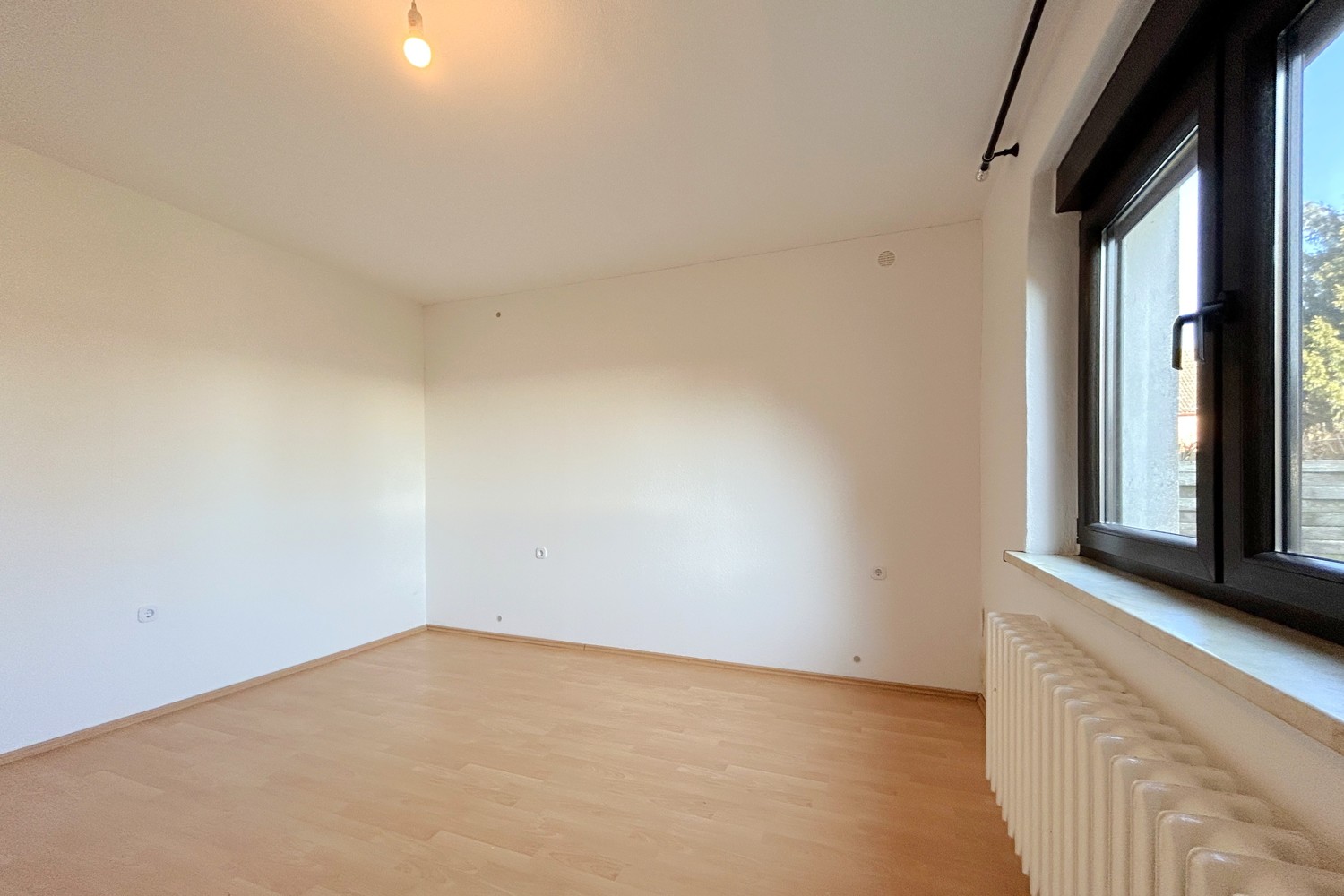 helles Schlafzimmer (Erdgeschoss)