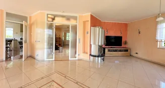 von_poll_real_estate_property_25165073_image_8