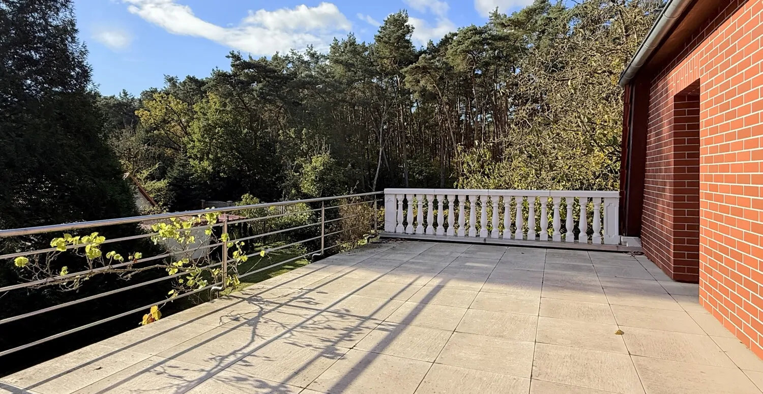 große Dachterrasse mit Südausrichtung