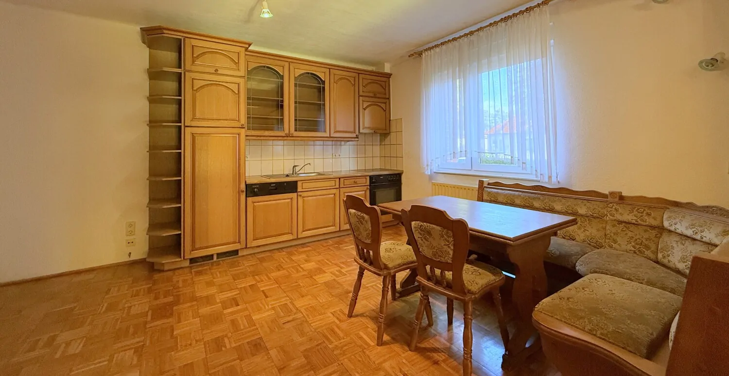 funktionsfähige Einbauküche