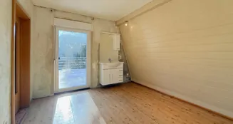 von_poll_real_estate_property_25165077_image_14