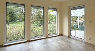 von_poll_real_estate_property_25165075_image_12