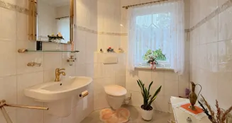 von_poll_real_estate_property_25165078_image_8