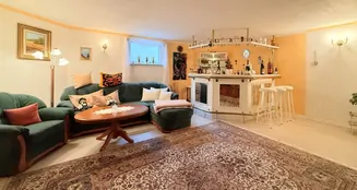 von_poll_real_estate_property_25165078_image_25