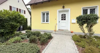 von_poll_real_estate_property_25165045N_image_2