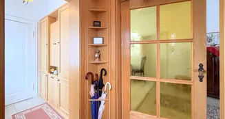 von_poll_real_estate_property_25165045N_image_4