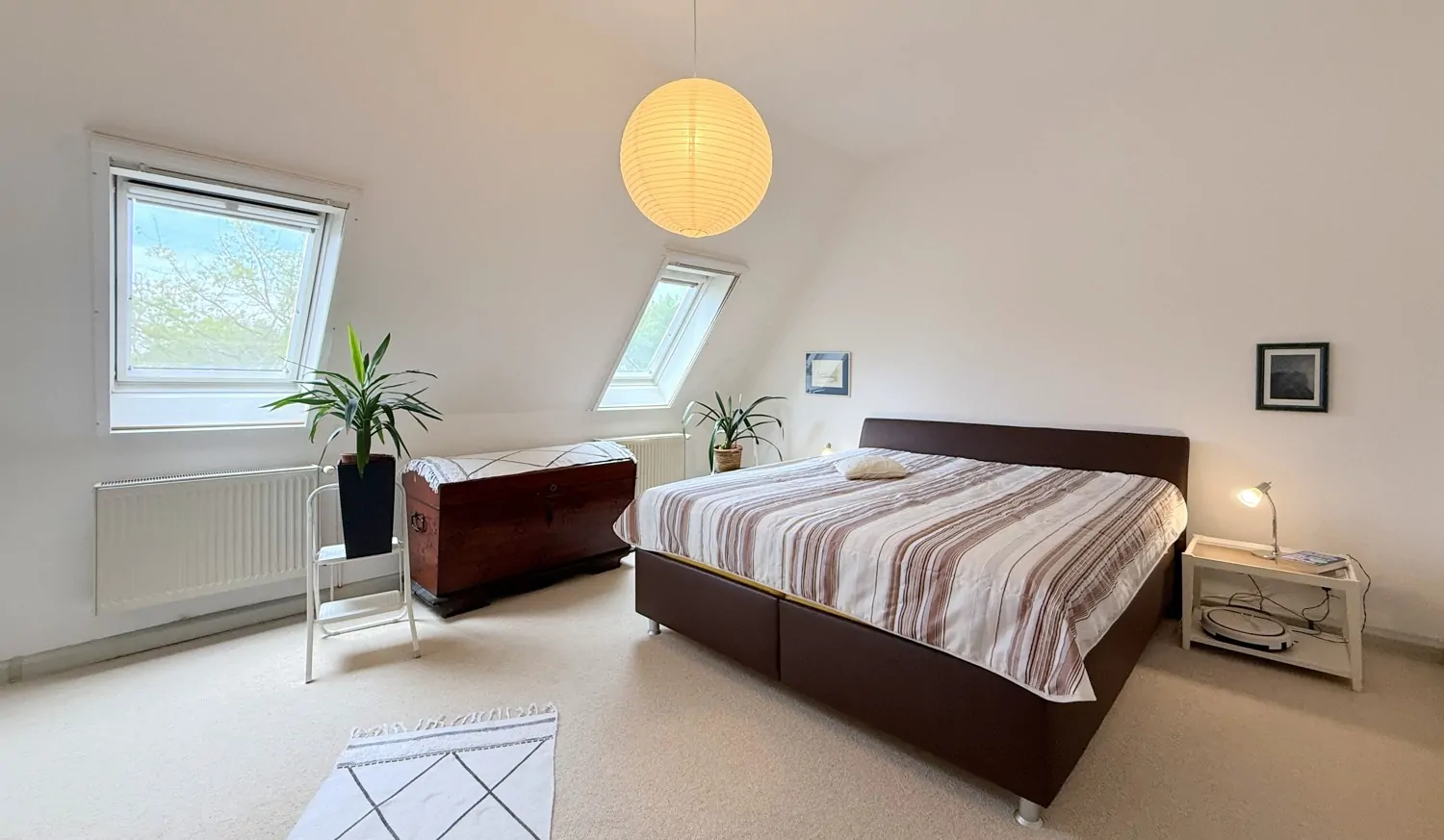 großes Schlafzimmer