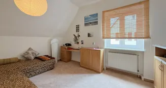 von_poll_real_estate_property_25165045N_image_11