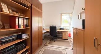 von_poll_real_estate_property_25165045N_image_13