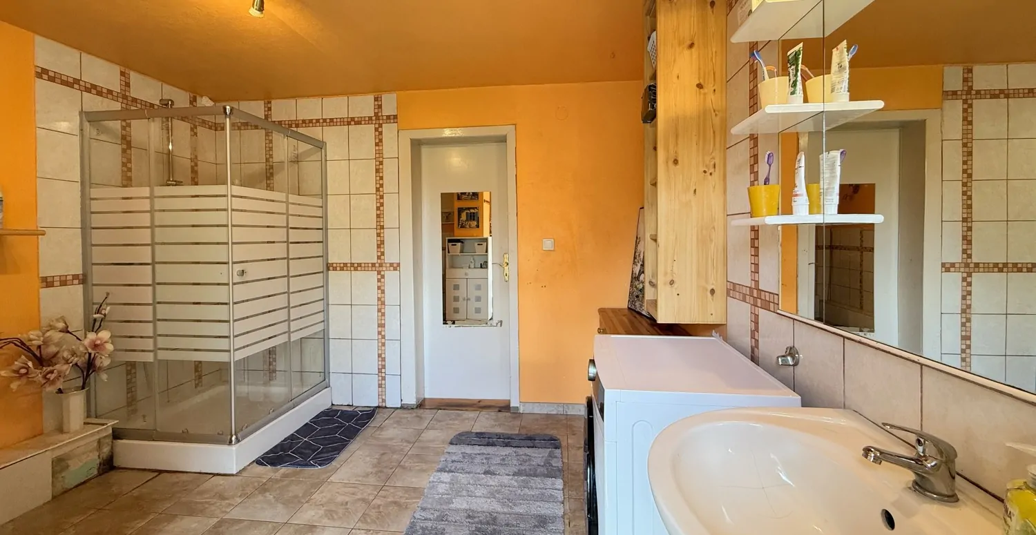 freundliches Badezimmer