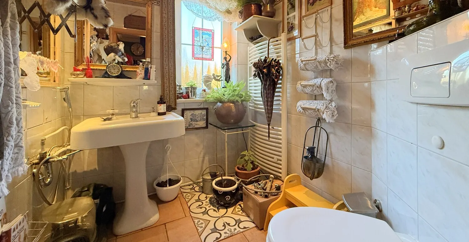 Gäste-WC mit Tageslicht