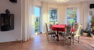 von_poll_real_estate_property_25165082_image_10