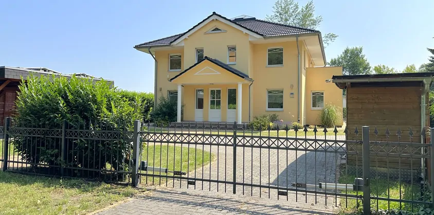 von Poll Immobilien GmbH