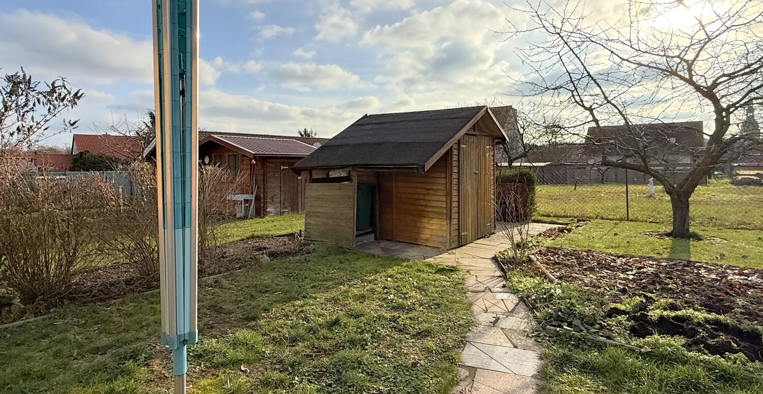 praktischer Geräteschuppen