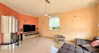 von_poll_real_estate_property_25165073N_image_9