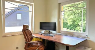 von_poll_real_estate_property_25165073N_image_17