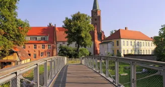 von_poll_real_estate_property_25165081F_image_2