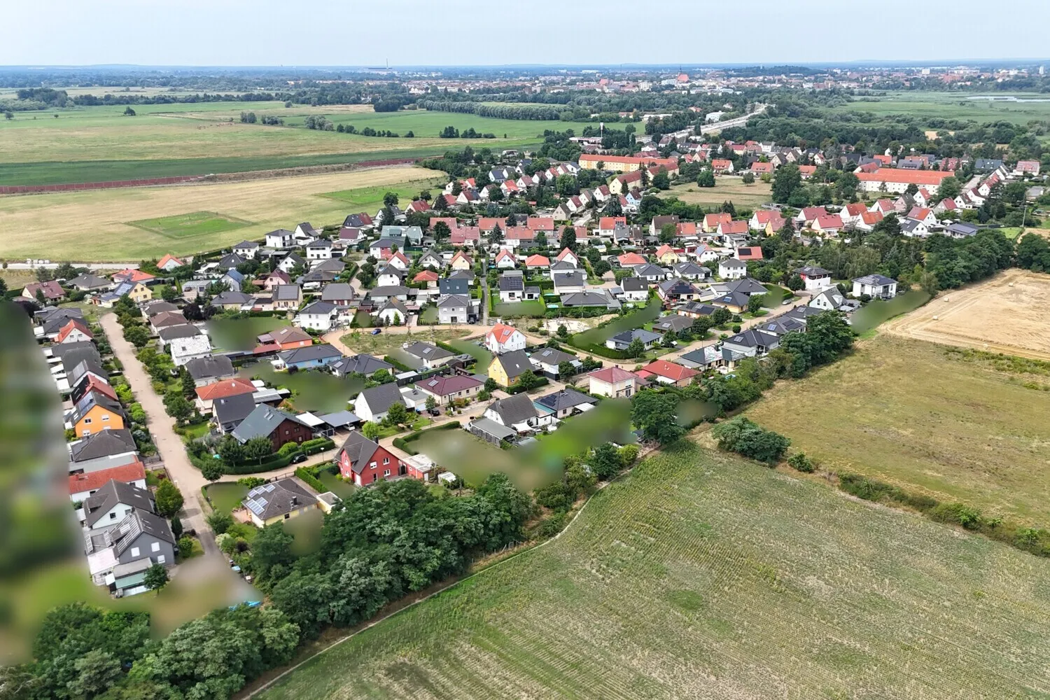 Neuschmerzke aus der Vogelperspektive