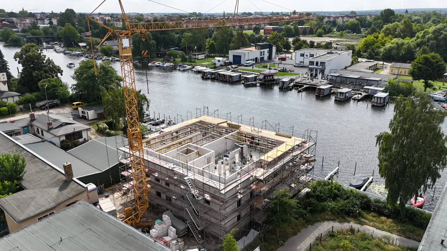 Blick zur Marina Niederhavel