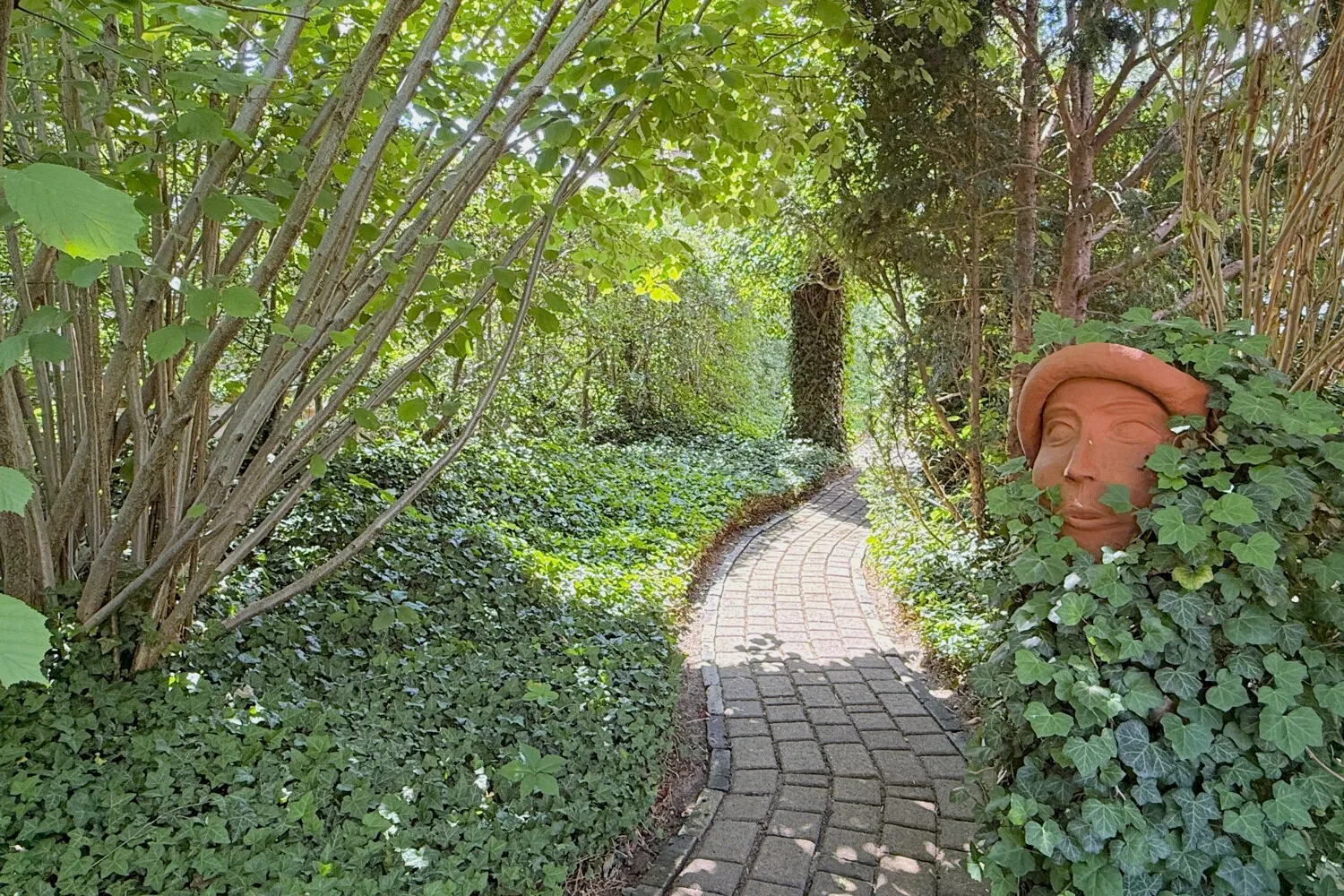traumhafter Garten mit Charakter