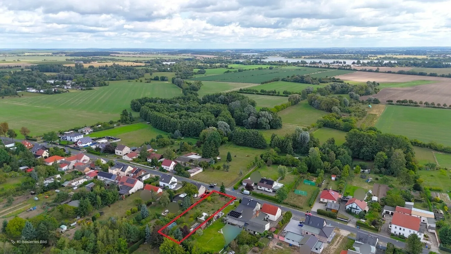 Baugrundstück nahe Beetzsee– mit Baugenehmigung für großzügigen Winkelbungalow