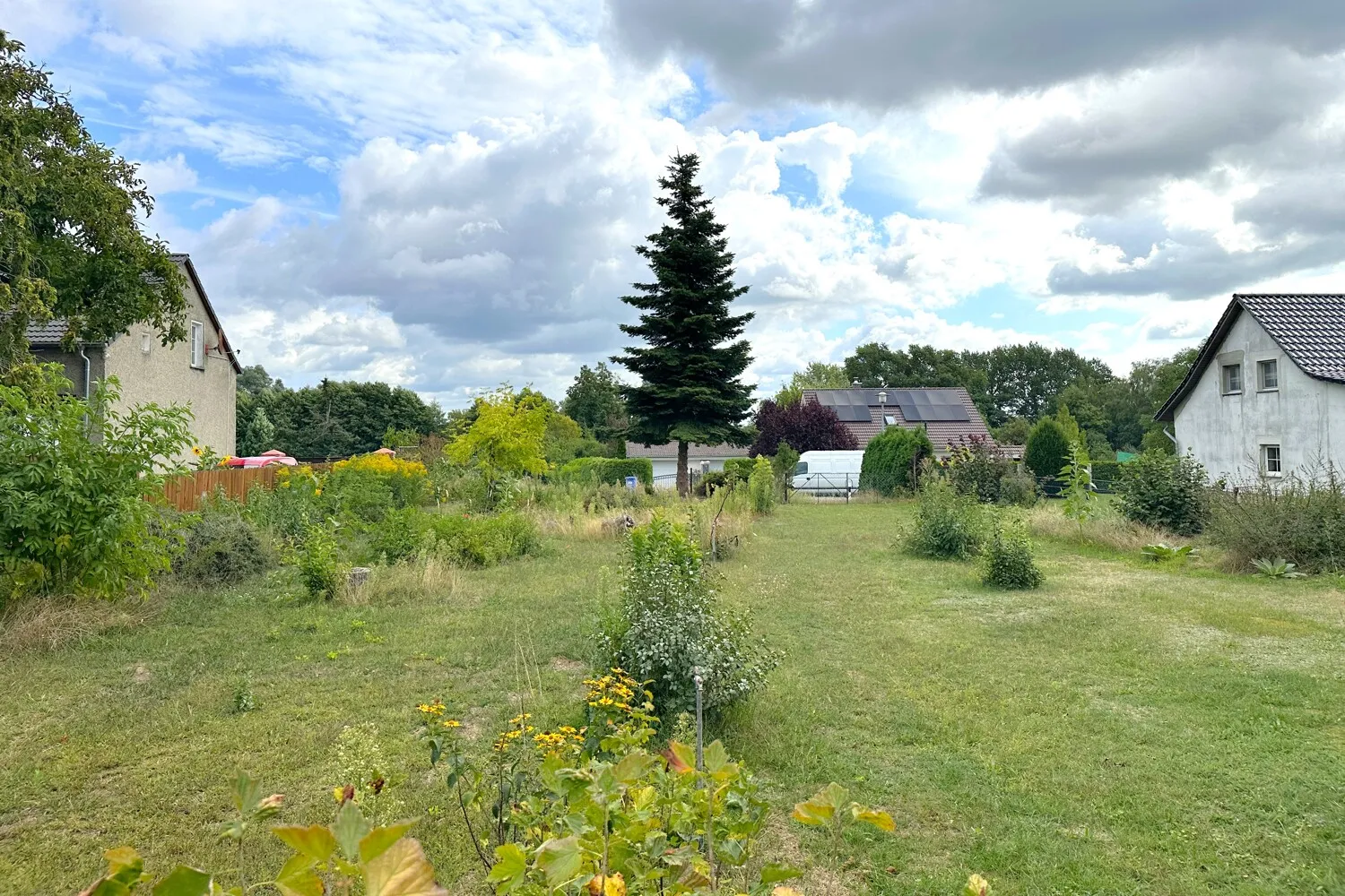Baugrundstück nahe Beetzsee– mit Baugenehmigung für großzügigen Winkelbungalow