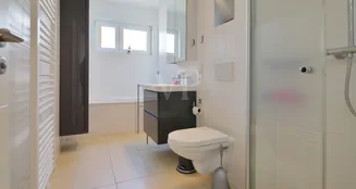 von_poll_real_estate_property_25236033_image_7