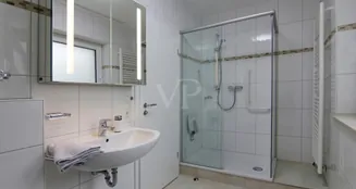 von_poll_real_estate_property_26236007_image_10