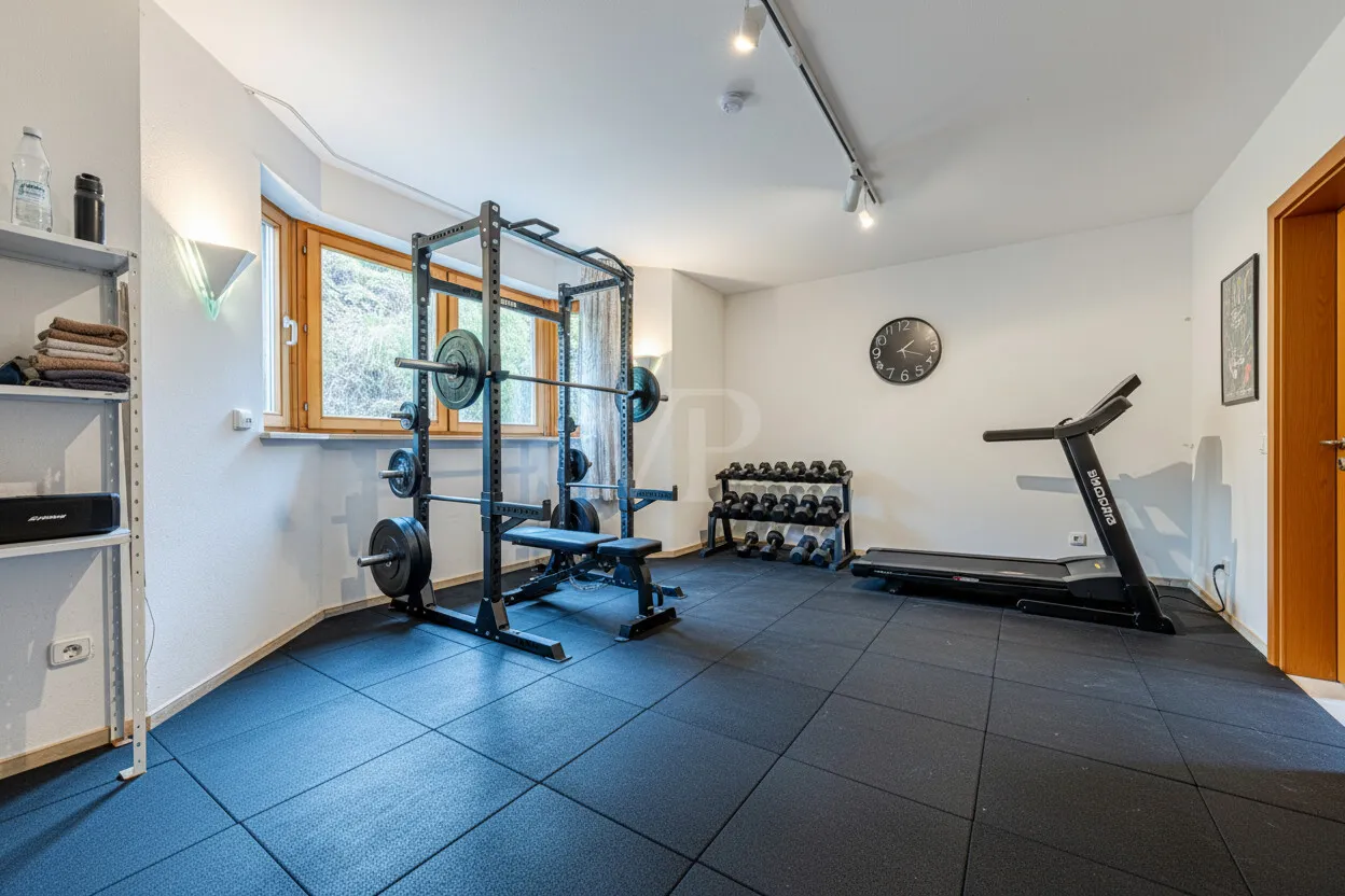 Fitnessraum KG - Einrichtungsbeispiel