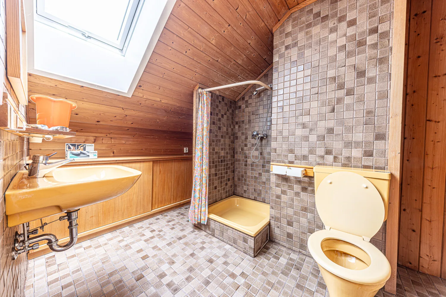 Badezimmer DG