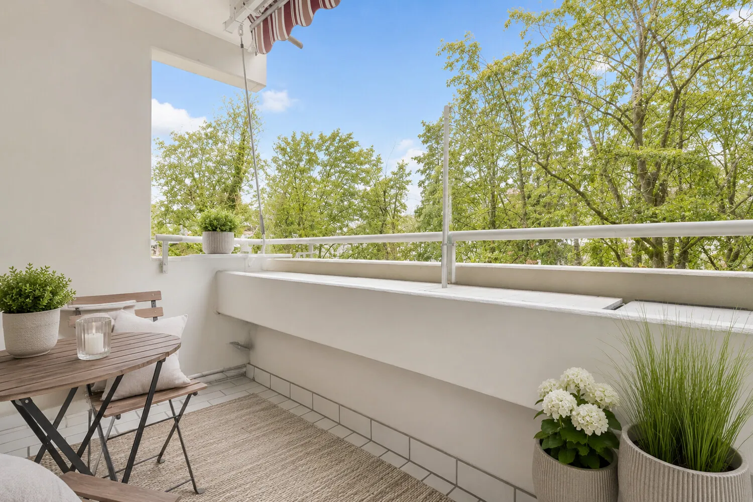 Balkon - Einrichtungsbeispiel