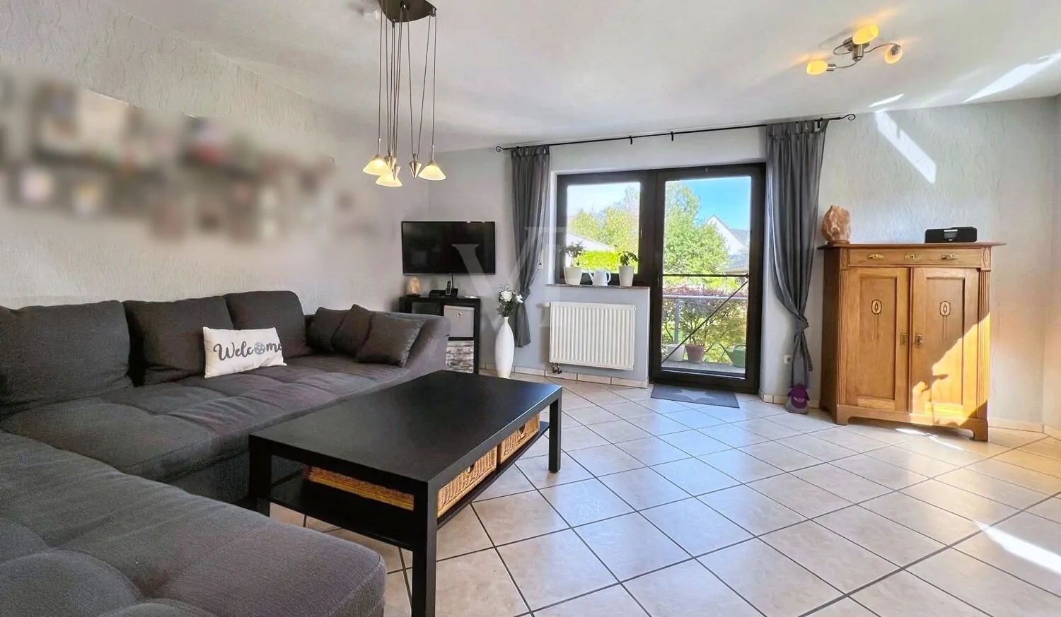 Wohnbereich aus Sicht von der Küche